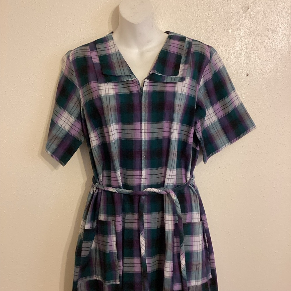 Vintage Women’s 60’ 70’ Zip& Dash Plaid Pattern House Causal Dress Size 10